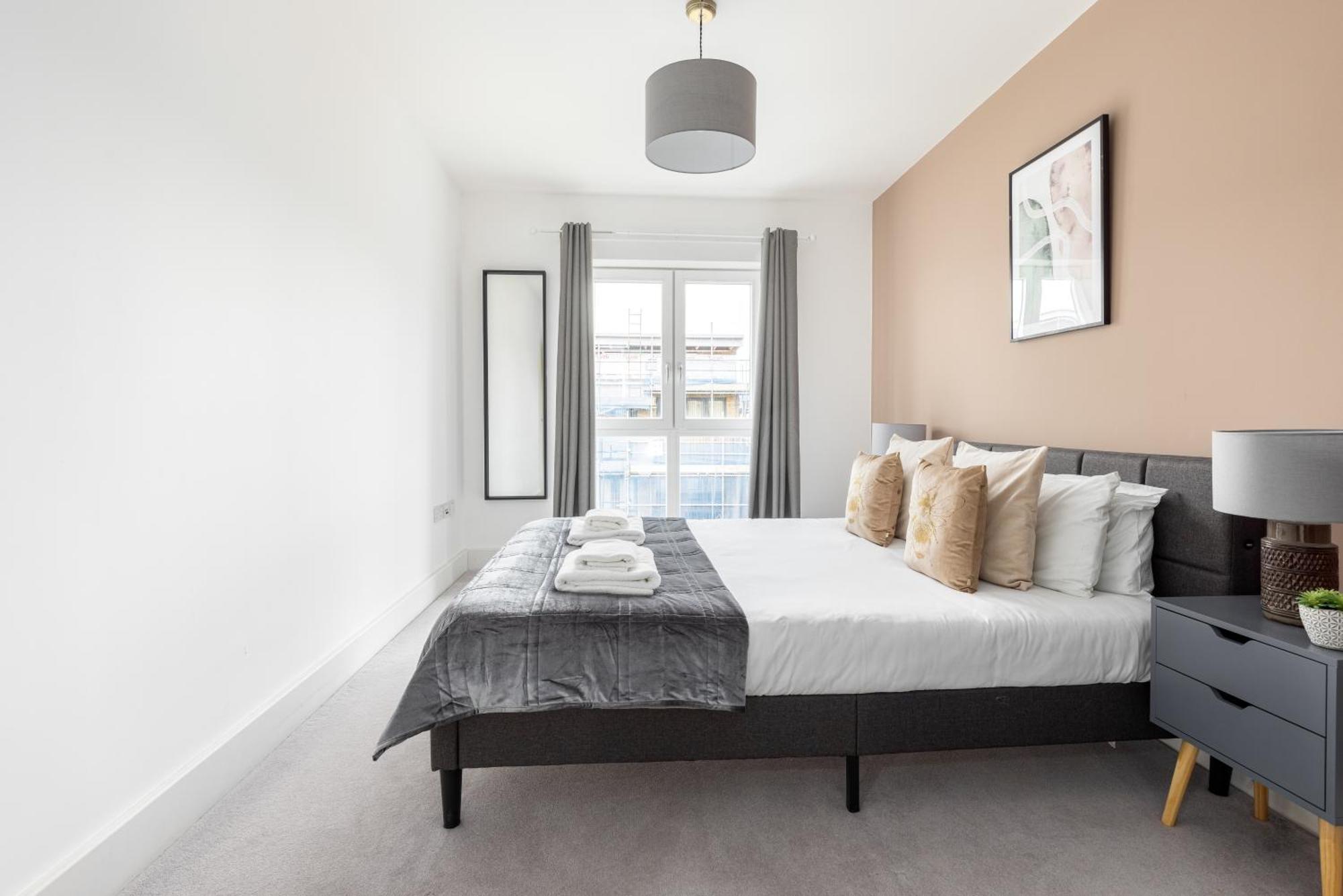 The Bridge Apartment London Eksteriør billede